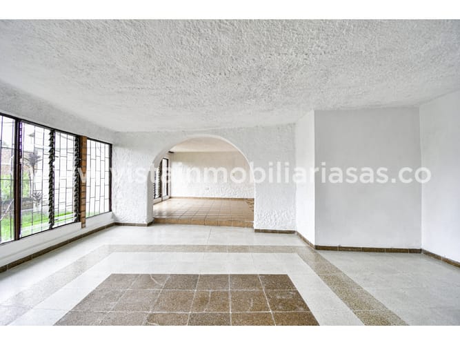 Apartaestudio en venta en La Francia, Manizales, 168 m² · foto 6 de 13