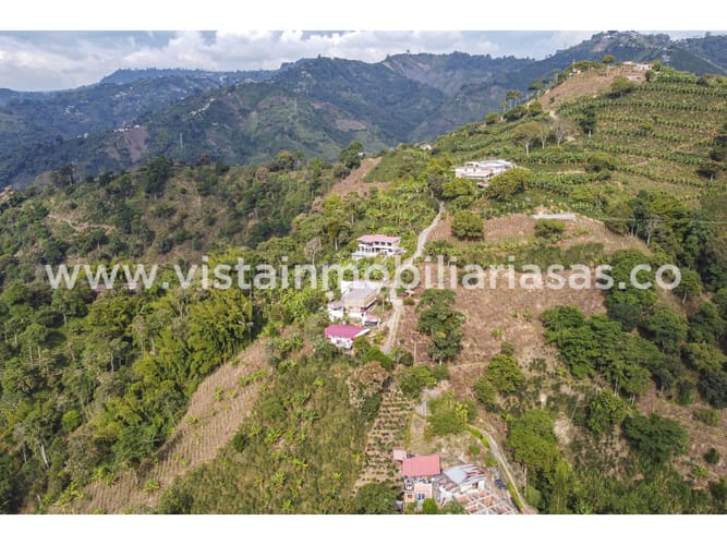 Finca en venta en La Siria, Manizales, 480 m² · foto 5 de 24