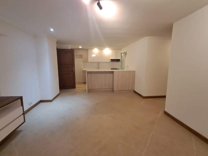 Apartamento de 2 alcobas en arriendo en Santa María De Los Ángeles, Medellín, 73 m² · foto 2 de 15