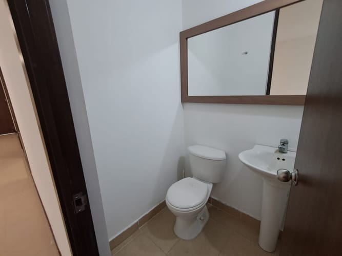Oficina en arriendo en Villa Carlota, Medellín, 45 m² · foto 6 de 14