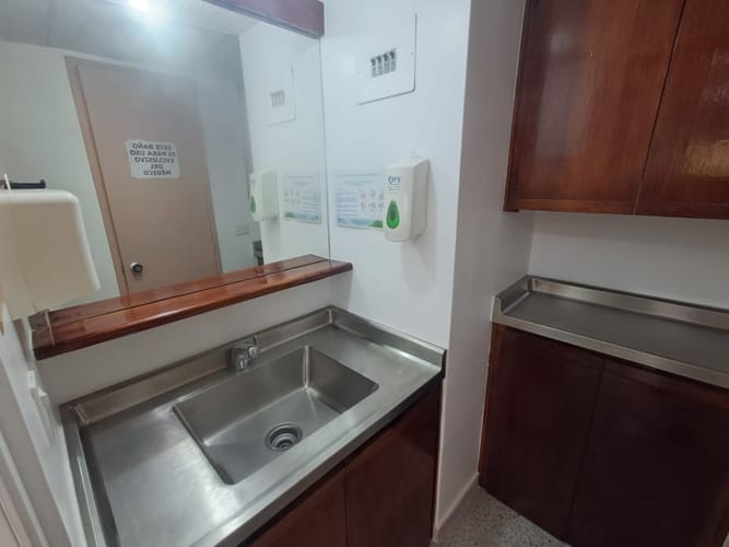 Consultorio en arriendo en Patio Bonito, Medellín, 38 m² · foto 5 de 19