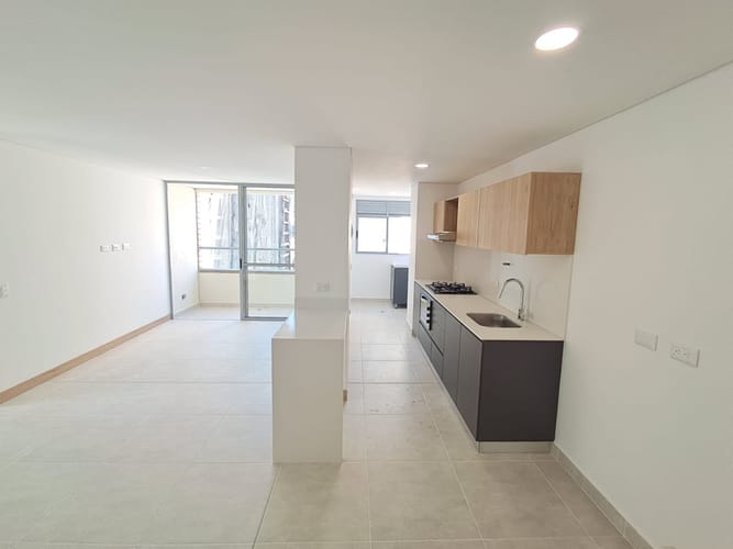 Apartamento de 2 alcobas en arriendo en Ciudad Del Río, Medellín, 72 m² · foto 4 de 14