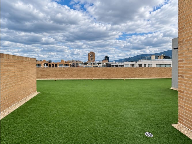 Apartamento de 1 alcoba en venta en Chico Norte, Bogotá, 41 m² · foto 14 de 22