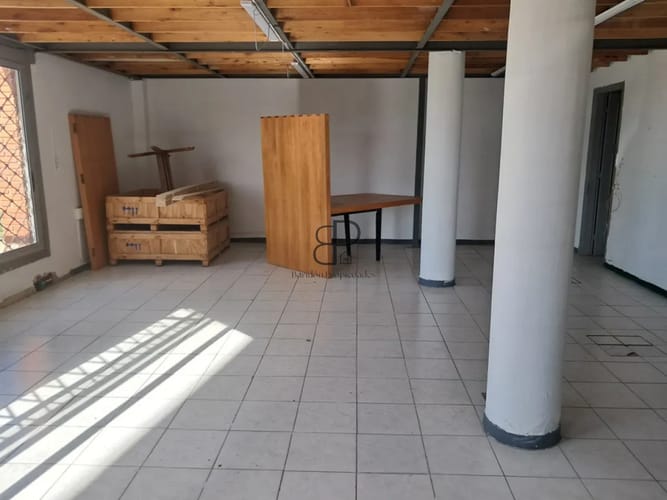 Alquiler Local Ciudad Vieja frente a la Rambla 70m2 · Foto 2