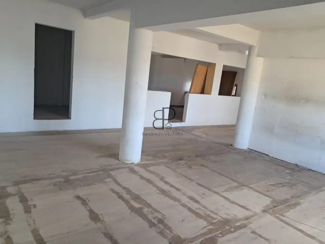 Alquiler Local Ciudad Vieja frente a la Rambla 70m2 · Foto 4