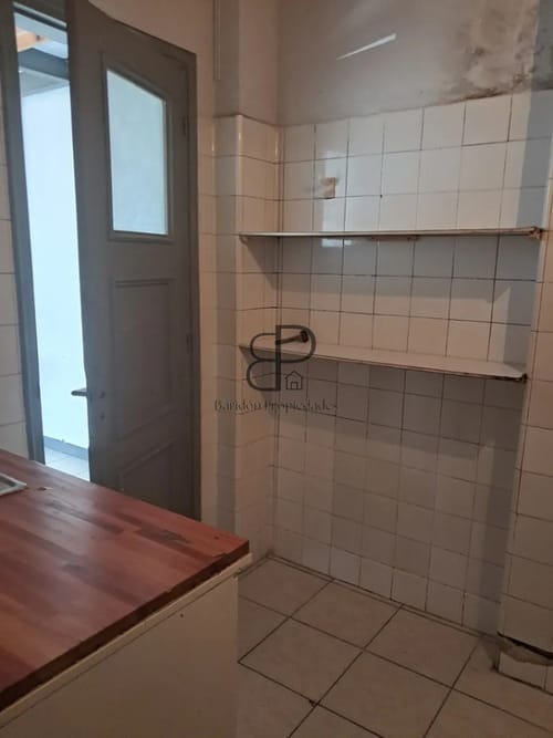Alquiler Local Ciudad Vieja frente a la Rambla 70m2 · Foto 7