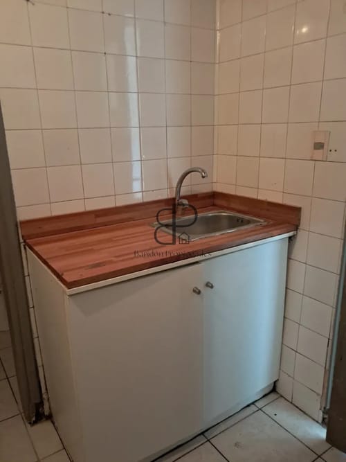 Alquiler Local Ciudad Vieja frente a la Rambla 70m2 · Foto 8