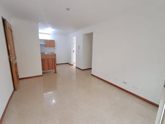 Apartamento de 2 alcobas en arriendo en Las Acacias, Medellín, 70 m² · foto 13 de 19