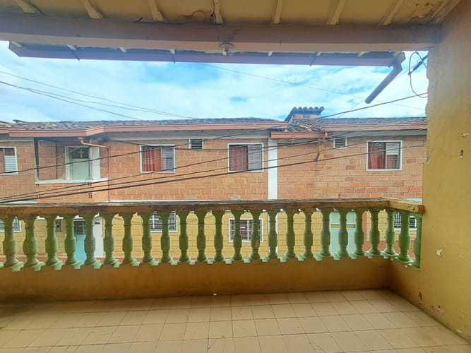 Casa de 5 alcobas en venta en Cucaracho, Medellín, 180 m² · foto 4 de 13
