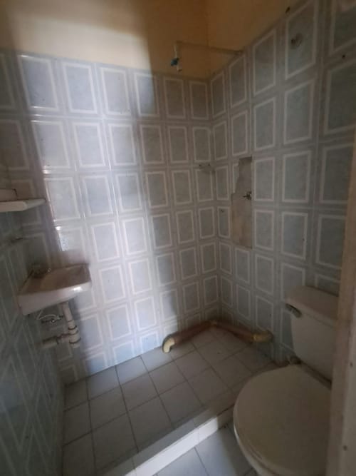 Casa de 5 alcobas en venta en Cucaracho, Medellín, 180 m² · foto 5 de 13