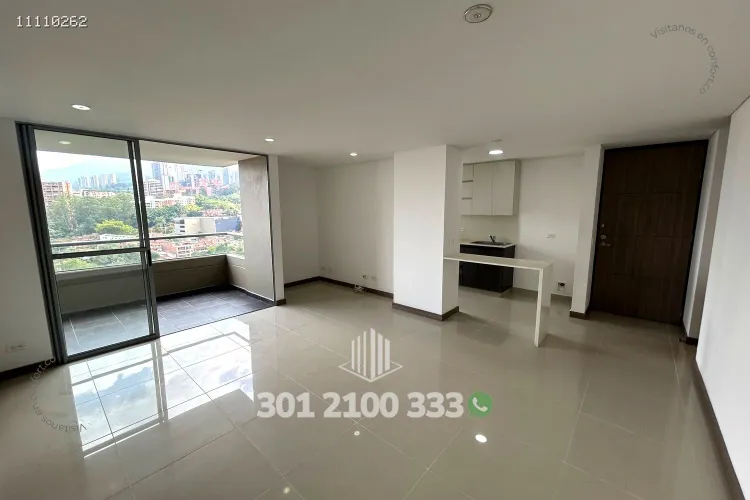 Apartamento de 3 alcobas en arriendo en Loma Del Esmeraldal, Envigado, 90 m² · foto 2 de 24