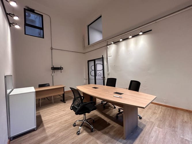Alquiler Oficina en Cowork Tres Cruces · Foto 2