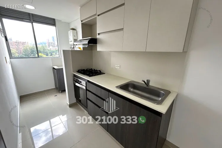 Apartamento de 3 alcobas en arriendo en Loma Del Esmeraldal, Envigado, 90 m² · foto 11 de 24