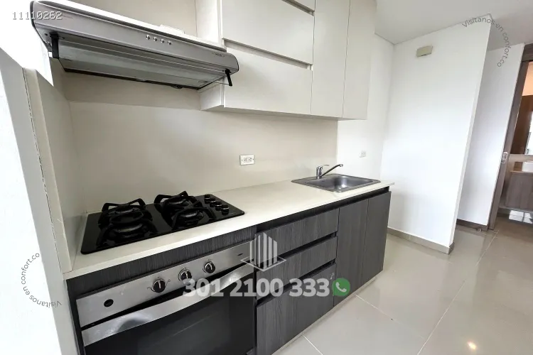 Apartamento de 3 alcobas en arriendo en Loma Del Esmeraldal, Envigado, 90 m² · foto 12 de 24
