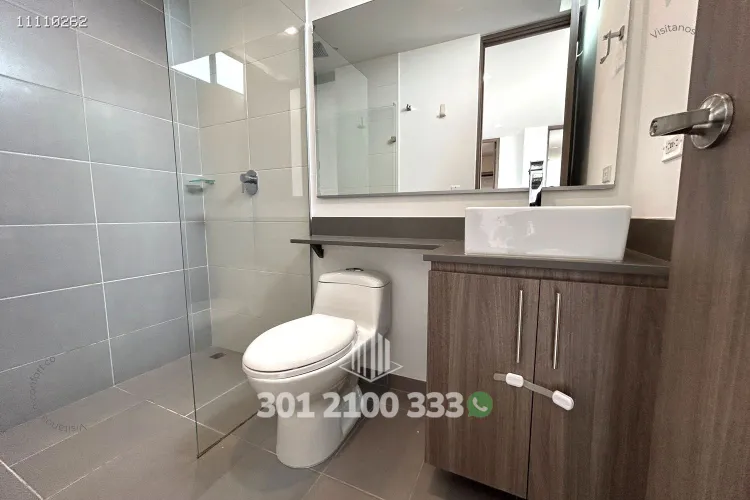 Apartamento de 3 alcobas en arriendo en Loma Del Esmeraldal, Envigado, 90 m² · foto 20 de 24