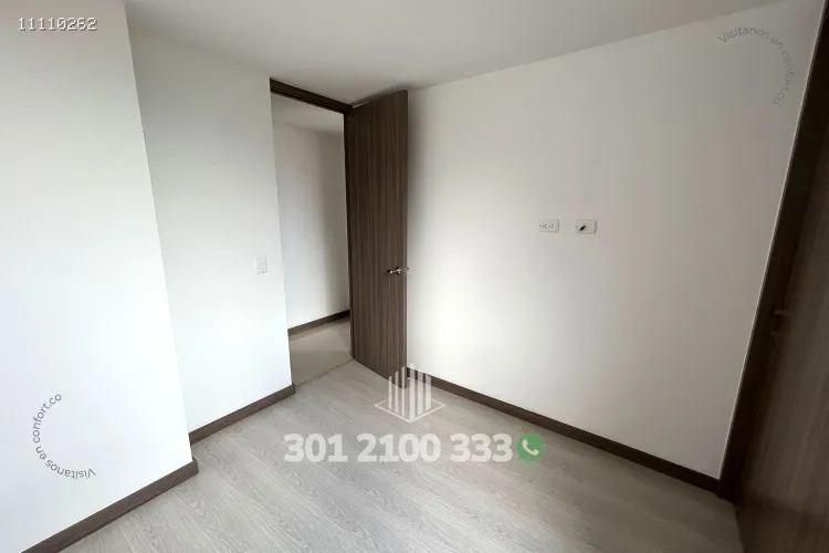 Apartamento de 3 alcobas en arriendo en Loma Del Esmeraldal, Envigado, 90 m² · foto 23 de 24