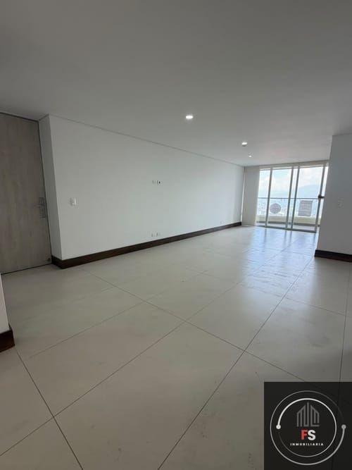 Apartamento de 2 alcobas en arriendo en Vegas De La Doctora, Sabaneta, 100 m² · foto 2 de 18