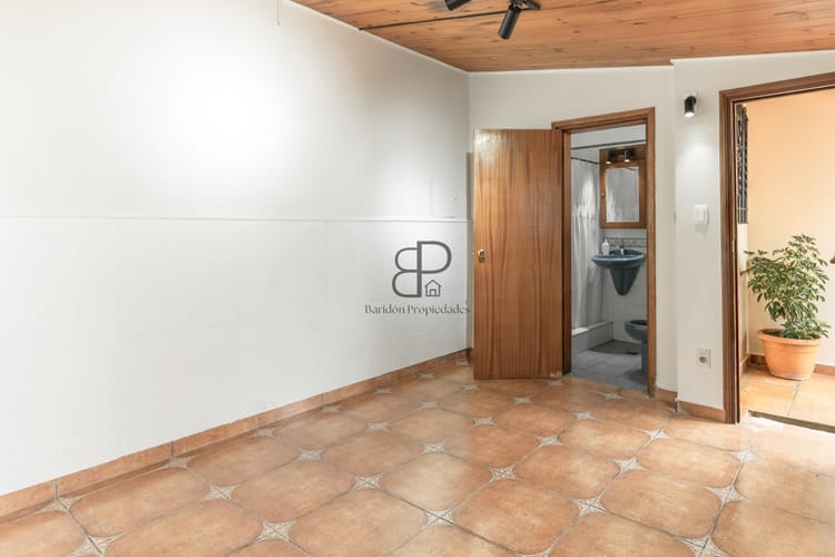 Alquiler Hermosa Oficina Pocitos Punta Carretas con Patio · Foto 8