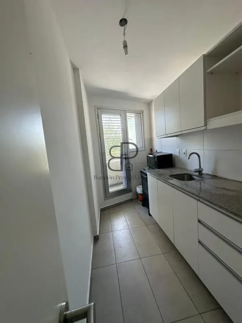 Alquiler Apartamento 2 Dormitorio Cordon con balcon · Foto 5