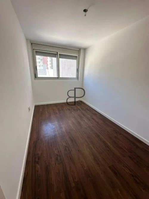 Alquiler Apartamento 2 Dormitorio Cordon con balcon · Foto 8