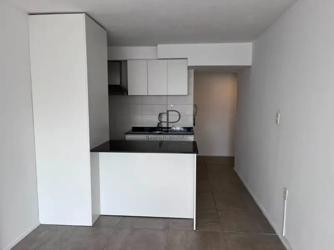 Alquiler Apartamento Monoambiente Centro · Foto 3