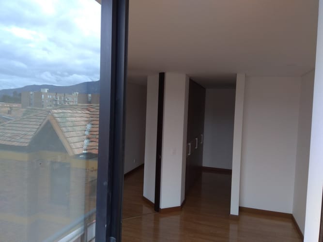 Apartamento de 2 alcobas en arriendo en Hacienda Fontanar, Chía, 70 m² · foto 4 de 15