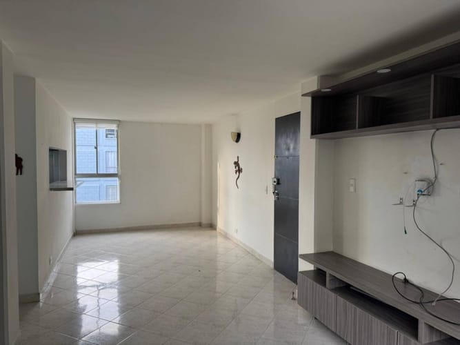 Apartamento de 3 alcobas en arriendo en El Poblado, Medellín, 75 m² · foto 4 de 18