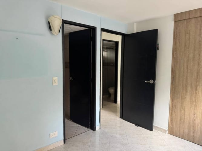 Apartamento de 3 alcobas en arriendo en El Poblado, Medellín, 75 m² · foto 10 de 18