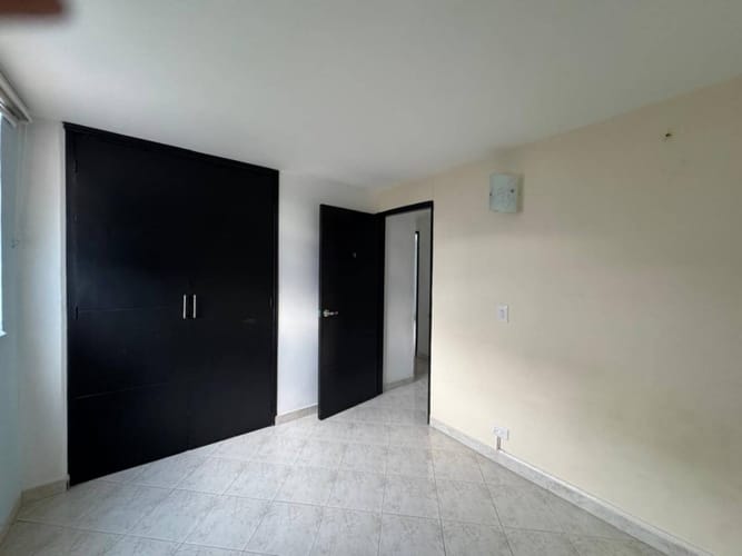 Apartamento de 3 alcobas en arriendo en El Poblado, Medellín, 75 m² · foto 13 de 18