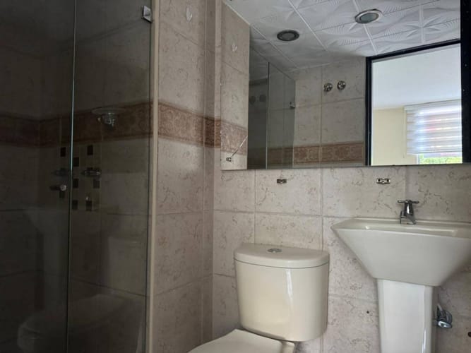 Apartamento de 3 alcobas en arriendo en El Poblado, Medellín, 75 m² · foto 17 de 18