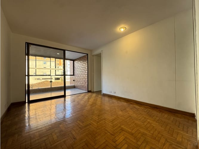 Apartamento de 4 alcobas en venta en Milla De Oro, Medellín, 200 m² · foto 7 de 24