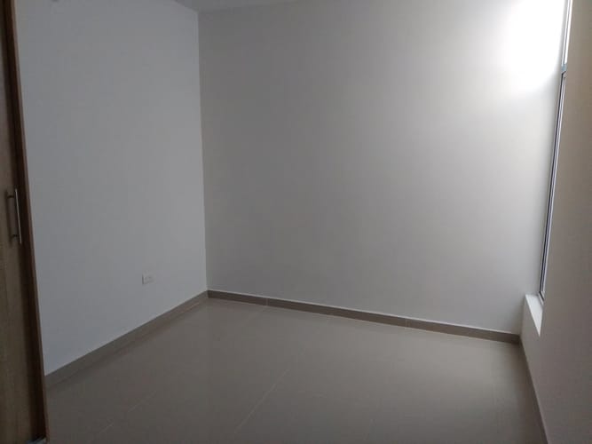 Apartamento de 3 alcobas en arriendo en Santa Lucia, Cartagena, 200 m² · foto 9 de 12