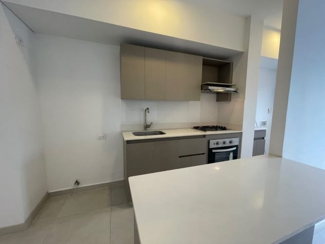 Apartamento de 3 alcobas en arriendo en Jardines, Envigado, 65 m² · foto 3 de 14