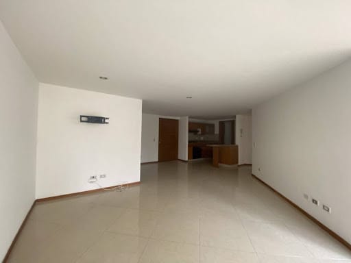 Apartamento de 2 alcobas en venta en Aves Maria, Sabaneta, 102 m² · foto 2 de 13