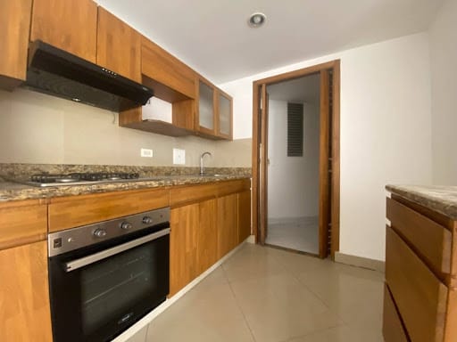 Apartamento de 2 alcobas en venta en Aves Maria, Sabaneta, 102 m² · foto 3 de 13