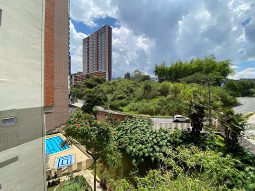 Apartamento de 2 alcobas en venta en Aves Maria, Sabaneta, 102 m² · foto 12 de 13
