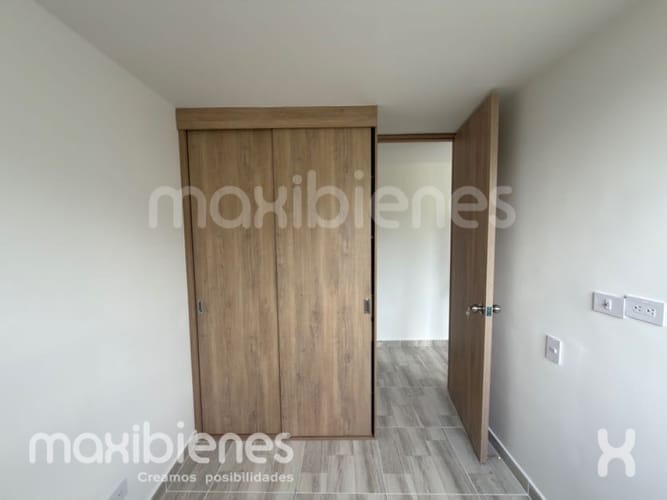 Apartamento de 2 alcobas en arriendo en Bucaros, Bello, 55 m² · foto 11 de 15