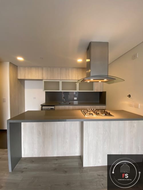 Apartamento de 2 alcobas en arriendo en Vía Las Palmas, Medellín, 88 m² · foto 6 de 14