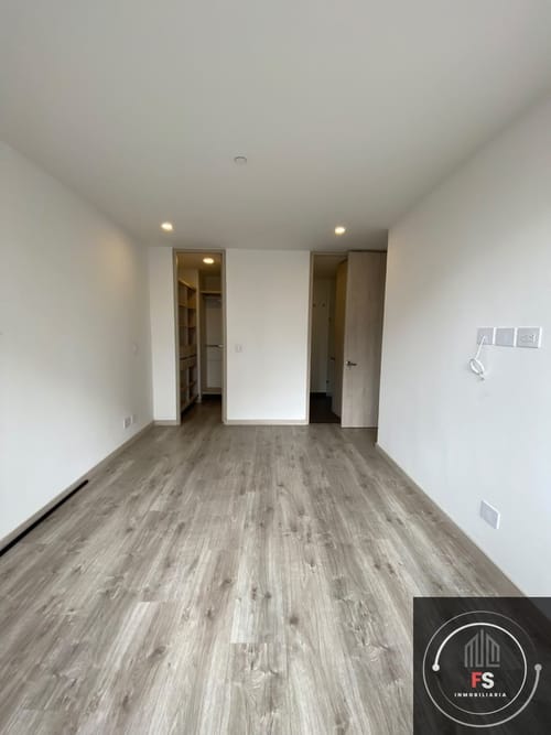 Apartamento de 2 alcobas en arriendo en Vía Las Palmas, Medellín, 88 m² · foto 10 de 14