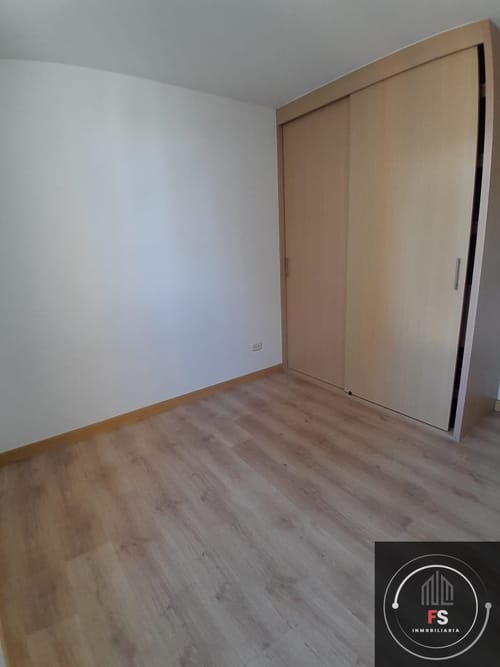 Apartamento de 3 alcobas en arriendo en Tres Esquinas, Sabaneta, 78 m² · foto 12 de 22