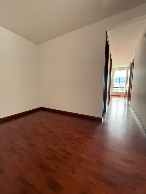 Apartamento de 3 alcobas en arriendo en La Floresta, Bogotá, 78 m² · foto 2 de 20