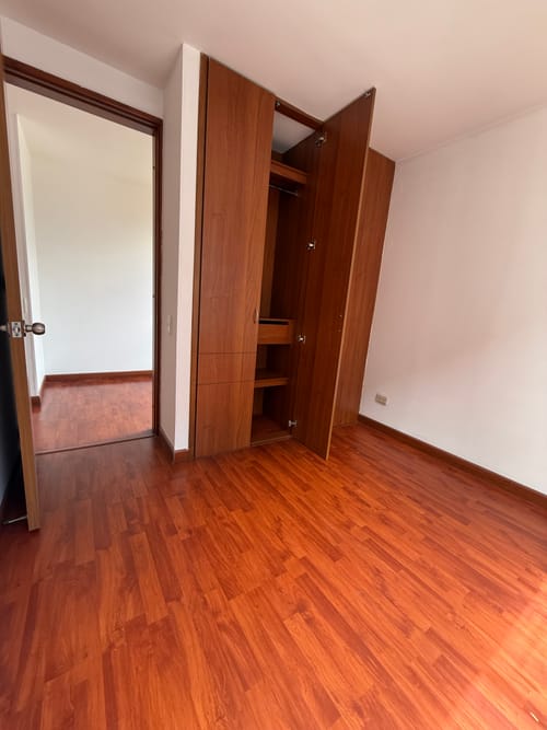 Apartamento de 3 alcobas en arriendo en La Floresta, Bogotá, 78 m² · foto 6 de 20