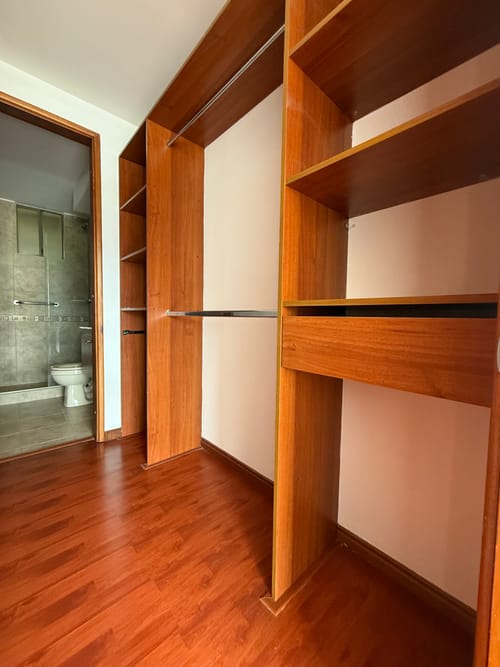 Apartamento de 3 alcobas en arriendo en La Floresta, Bogotá, 78 m² · foto 8 de 20
