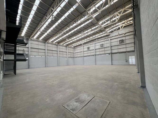 Bodega en arriendo en Siberia, Cota, 2083 m² · foto 6 de 24