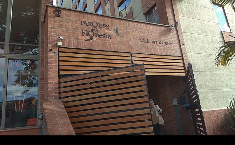 Apartamento de 3 alcobas en arriendo en La Floresta, Bogotá, 78 m² · foto 15 de 20