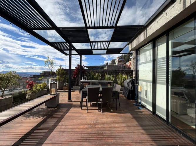 Apartamento de 3 alcobas en venta en Los Rosales, Bogotá, 309 m² · foto 10 de 24