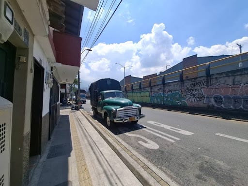 Local en arriendo en Simon Bolivar, Itagüí, 24 m² · foto 5 de 6