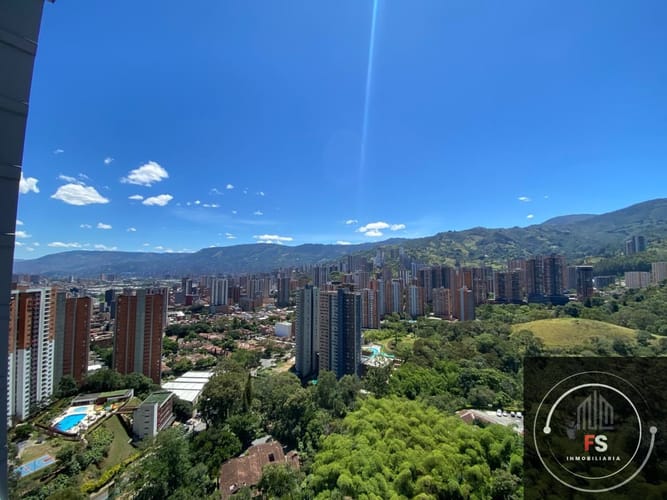 Apartamento de 3 alcobas en venta en Monteazul, Sabaneta, 78 m² · foto 3 de 17