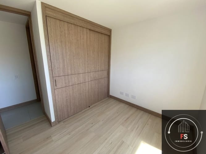 Apartamento de 3 alcobas en venta en Monteazul, Sabaneta, 78 m² · foto 8 de 17