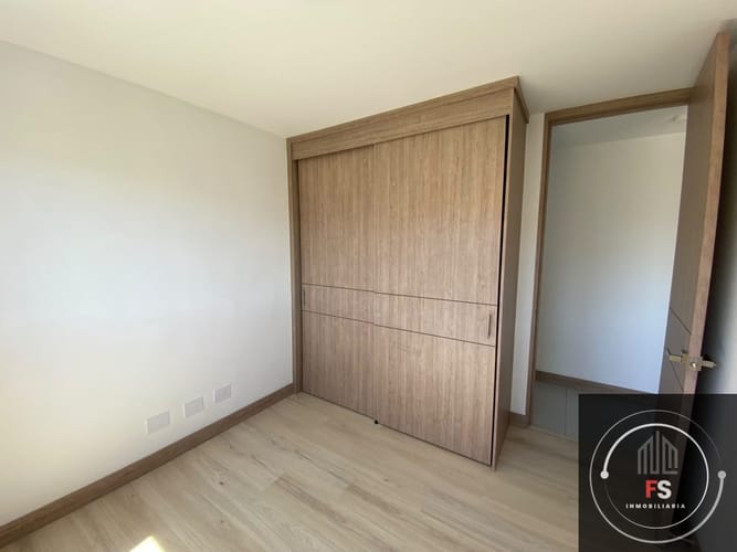 Apartamento de 3 alcobas en venta en Monteazul, Sabaneta, 78 m² · foto 10 de 17